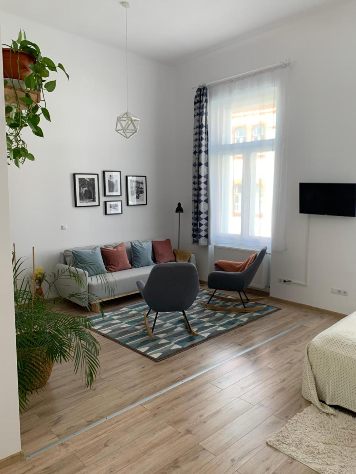 Charming Central Apartments Cluj Napoca Bagian luar foto